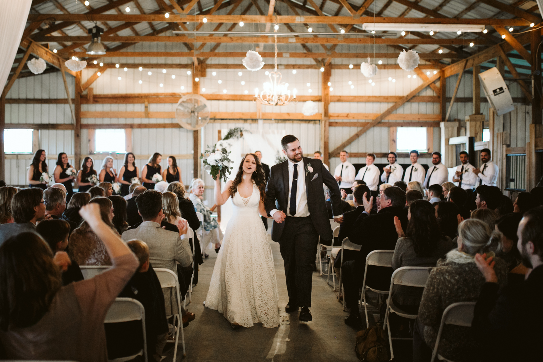barn-in-the-bend-wedding (39).jpg