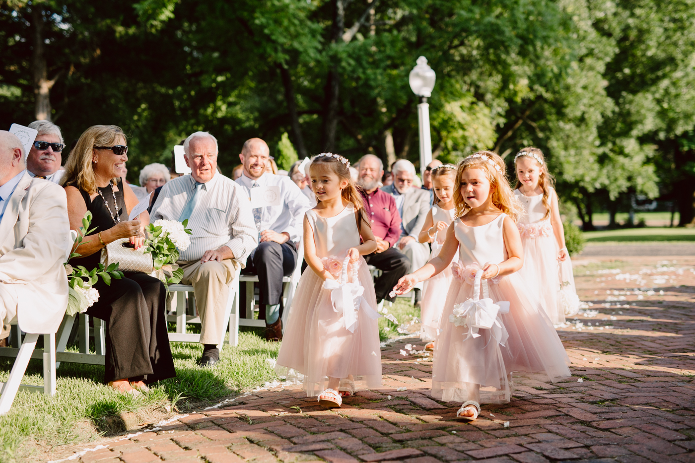 sunny summer wedding at the venue at twin oaks tennessee